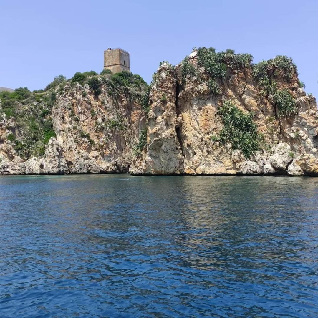 Golden House Daire Castellammare del Golfo Dış mekan fotoğraf