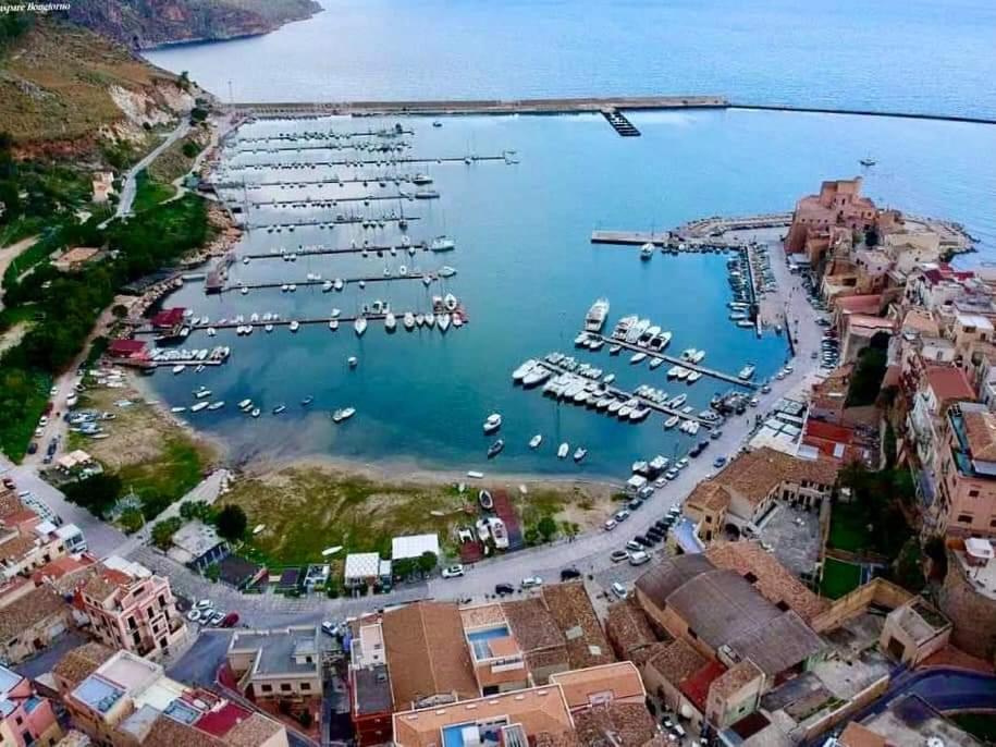Golden House Daire Castellammare del Golfo Dış mekan fotoğraf