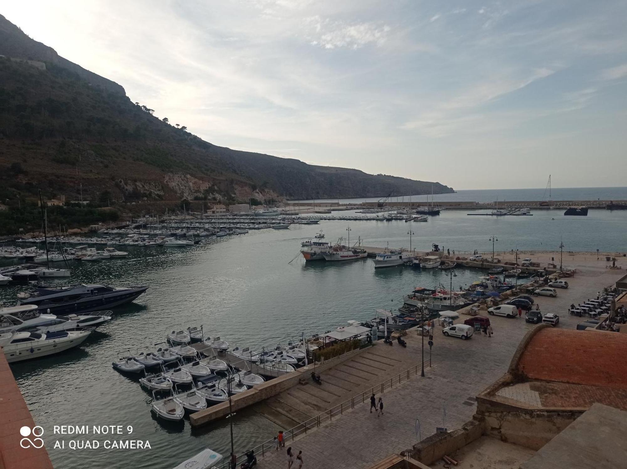 Golden House Daire Castellammare del Golfo Dış mekan fotoğraf
