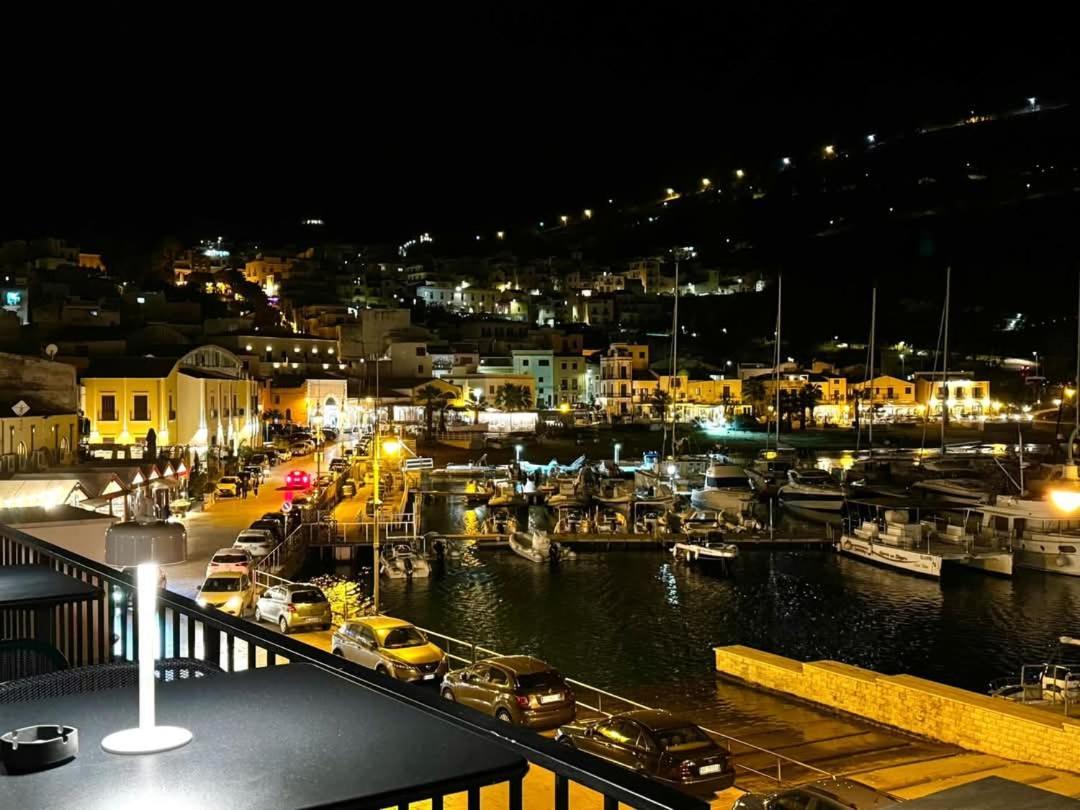 Golden House Daire Castellammare del Golfo Dış mekan fotoğraf